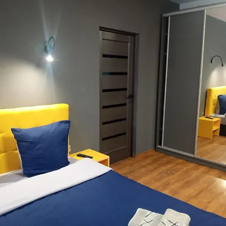 нова в центрі міста Daire *