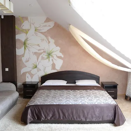 B&B лейбова гора Zhuraky