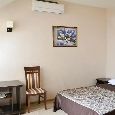 B&B лейбова гора Zhuraky